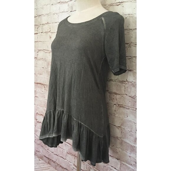 Dantelle Tunic Top Gray Ruffled Hem Short Sleeve Jersey Knit NEW  Size S - Picture 3 of 4
